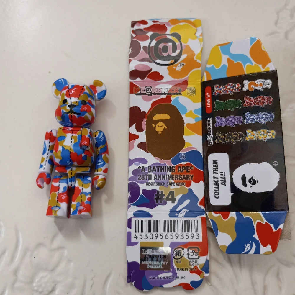 Medicom Toy Bearbrick A Bathing Ape 28th Anniversary 100% Bape Figure